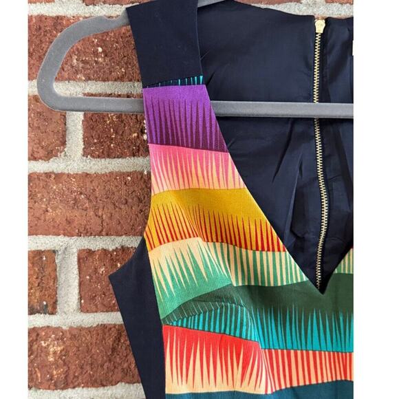 Trina Turk Colorful Abstract Stripe Sheath Dress Size 0 - Picture 5 of 6